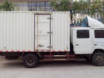 6.8米半厢式货车